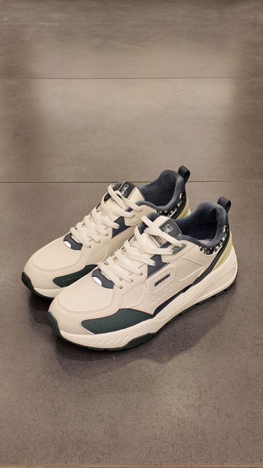 043254479 Erkek Spor Ayakkabı Porcelain White - 43,5