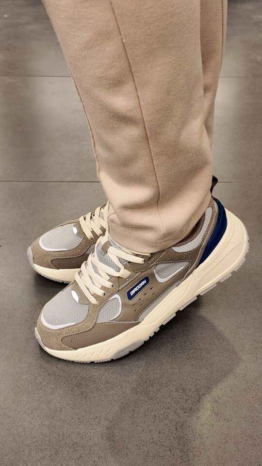 043254410 Erkek Spor Ayakkabı Misty Grey - 41,5